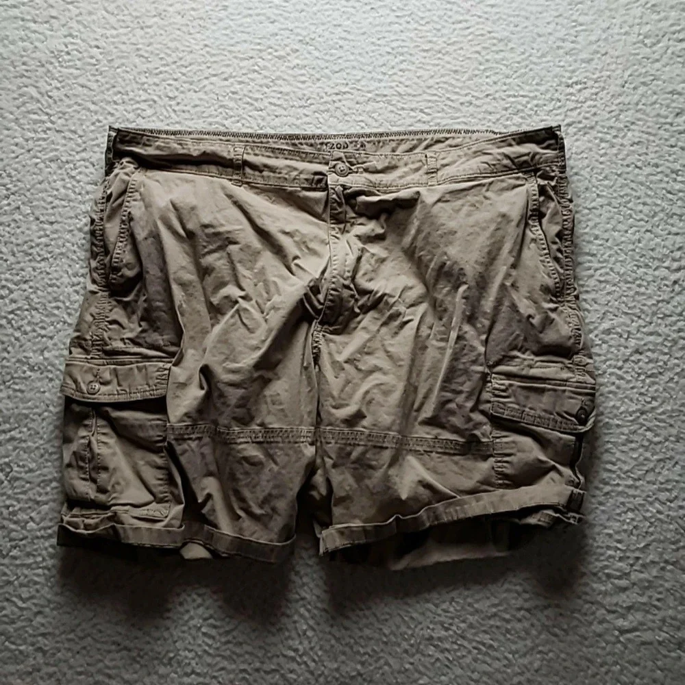 IZOD Cargo Shorts Mens 48 Beige Stretch Flat Front 11 Inseam Casual Summer